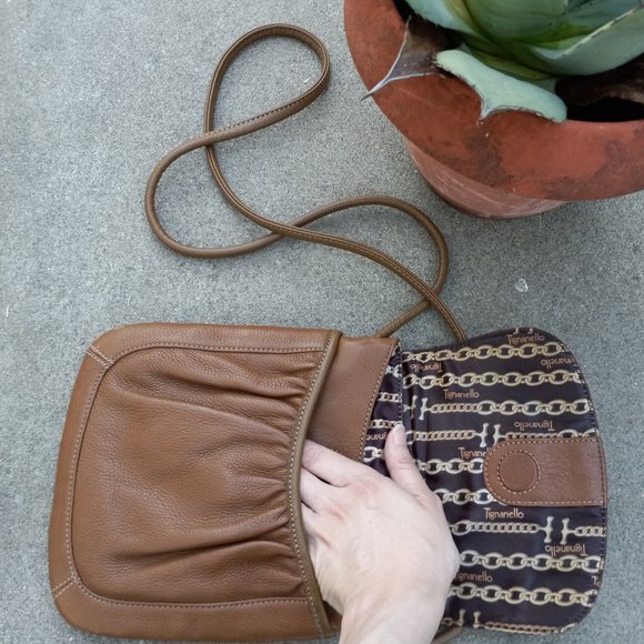 Leather Crossbody Shoulder Bag/Purse Cognac Tan Brown Chestnut Dark Camel 90s70s - Picture 9 of 16